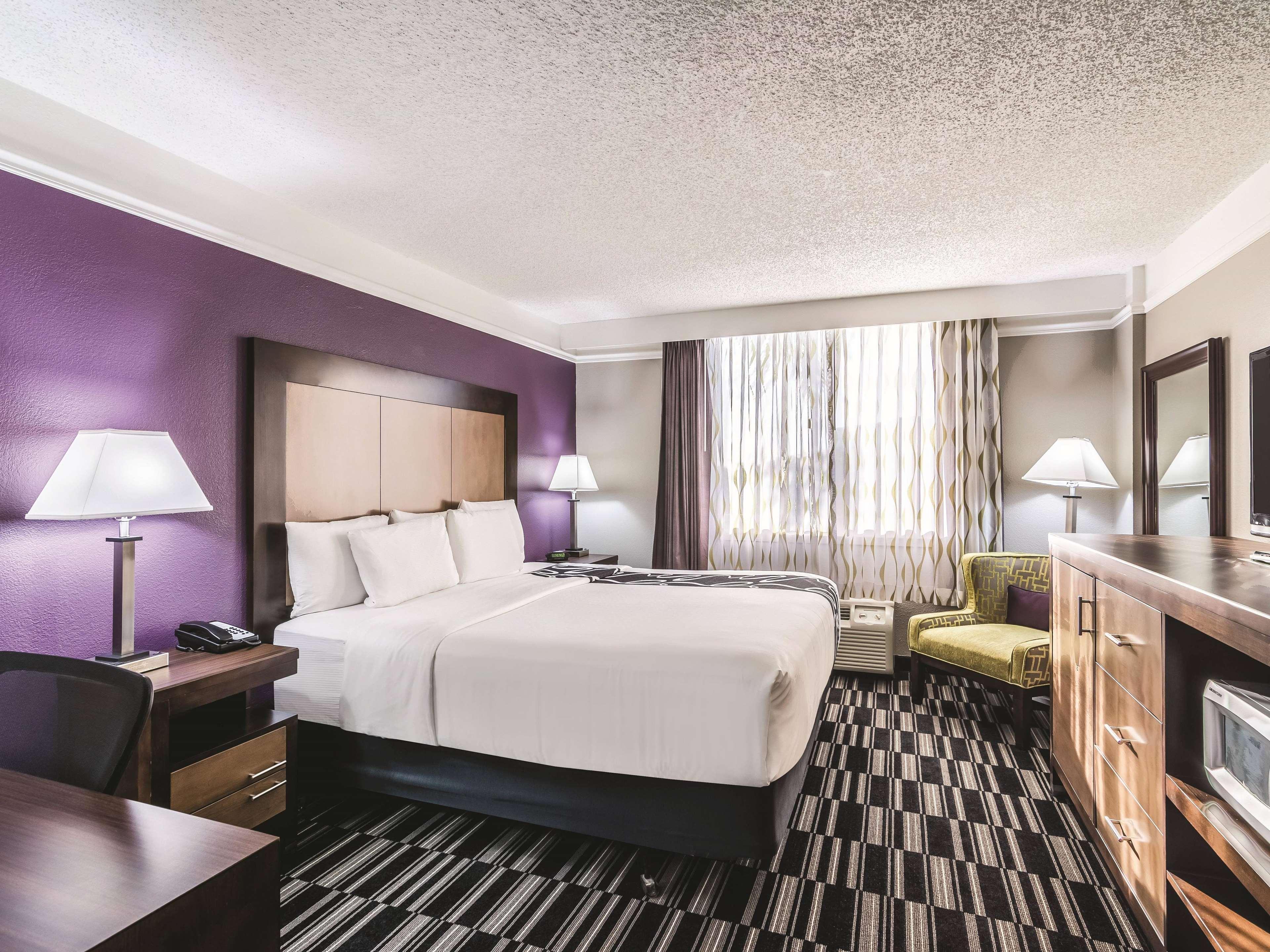 La Quinta Inn By Wyndham Jupiter Exterior photo
