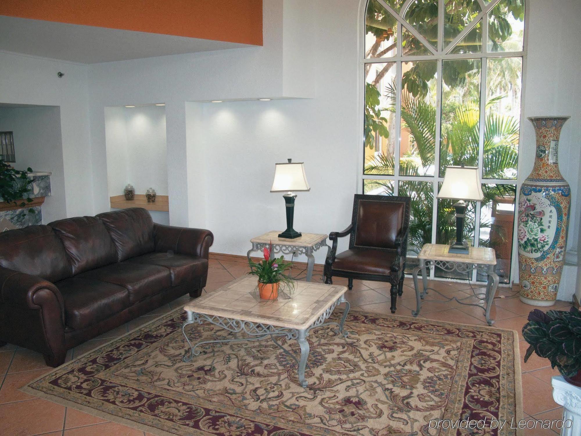 La Quinta Inn By Wyndham Jupiter Exterior photo